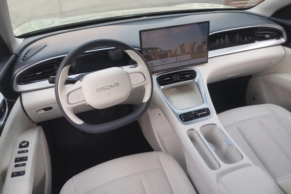 Geely Star Wish Star Wish 2025 UP 410km Exploration+ Edition 2024 — миниатюра 3