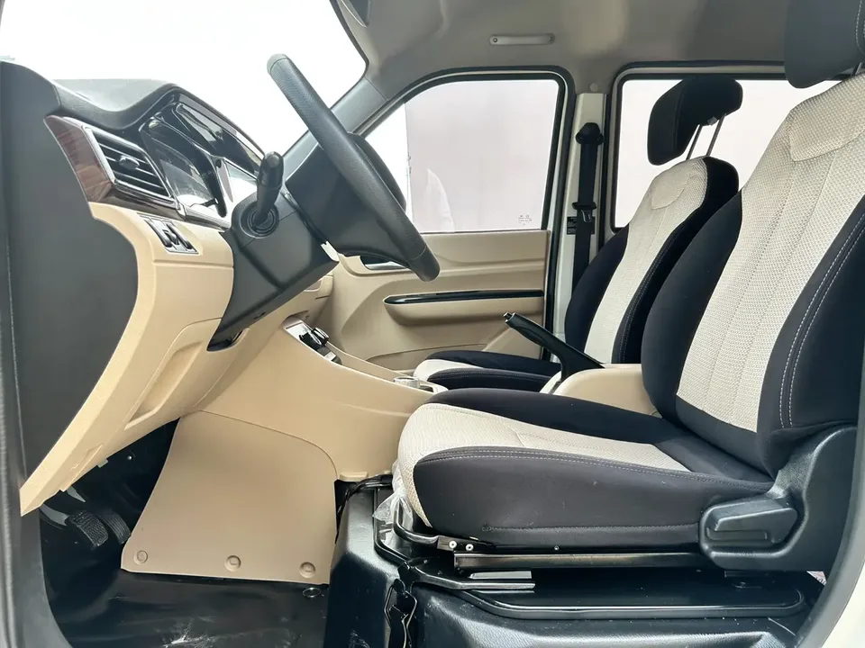 Changan span Crossstar V7 EV rear-wheel drive 6-seater pure electric original customized version 2025 — миниатюра 5