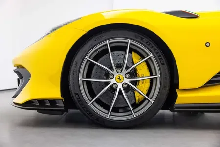 Ferrari 812 Ferrari 812 2021 812 Competizione 2024 — миниатюра 2