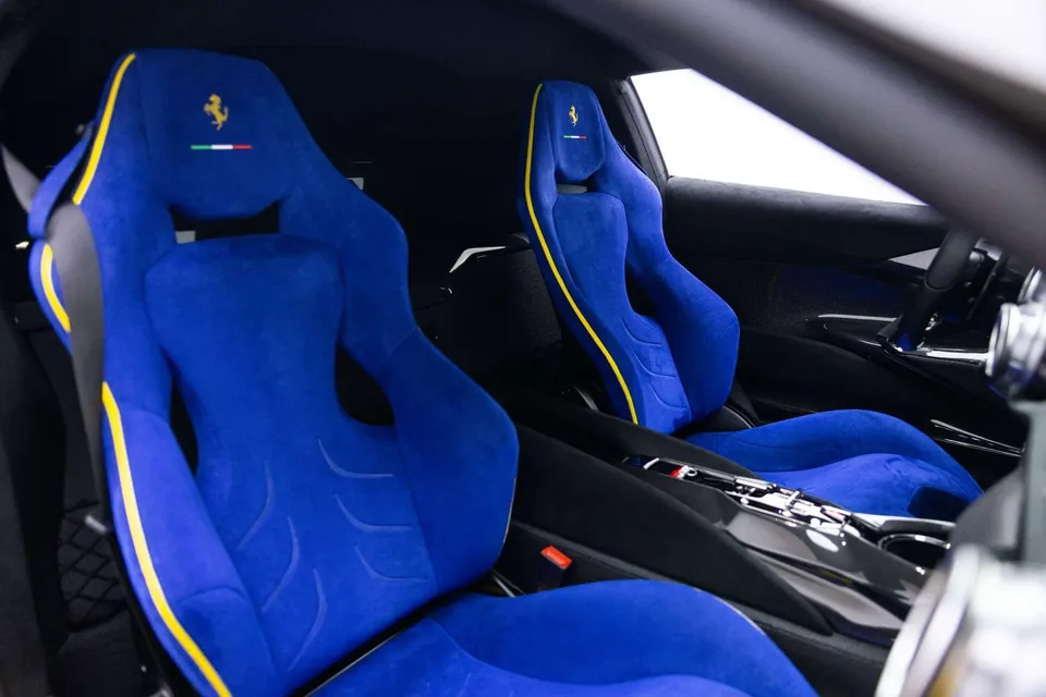 Ferrari 812 Ferrari 812 2021 812 Competizione 2024 — миниатюра 5