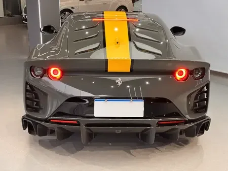 Ferrari 812 2023 Ferrari 812 Competizione One-Off 2025 — миниатюра 3