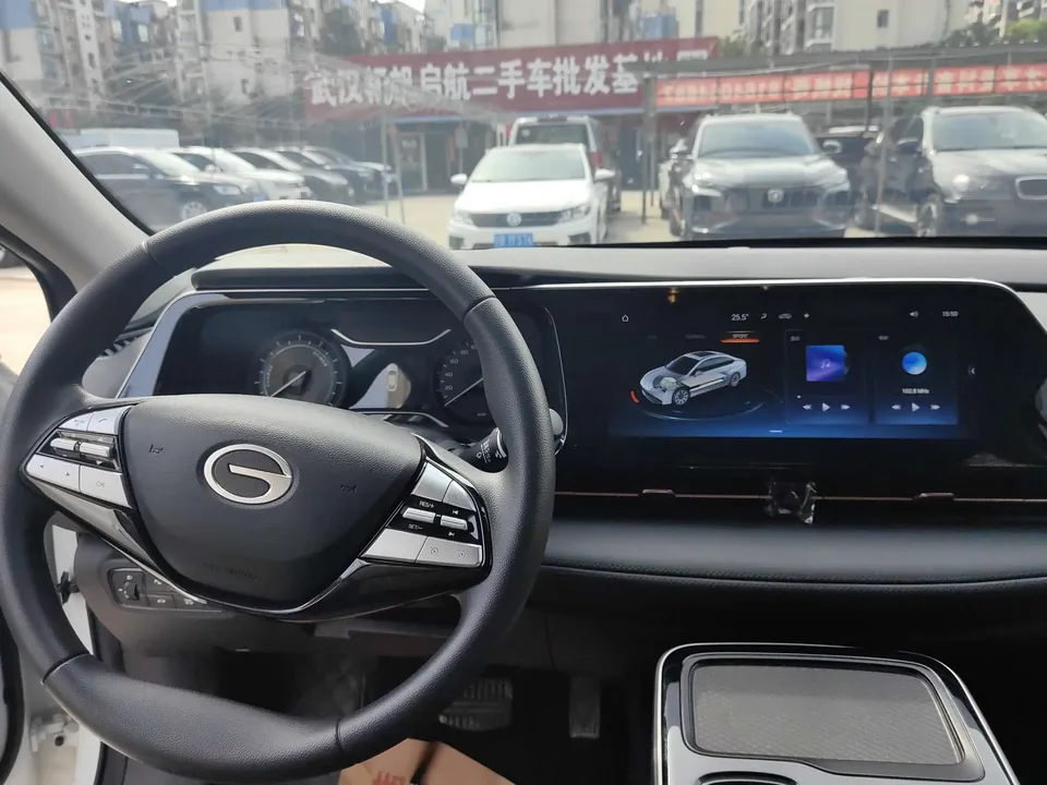 AION S Plus Travel Edition 52.9kWh 2024 — миниатюра 3