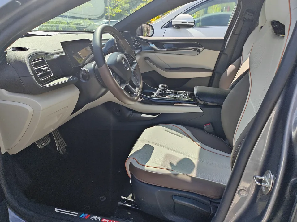 BYD Qin PLUS EV Honor Edition 510KM Leading Model 2024 — миниатюра 4