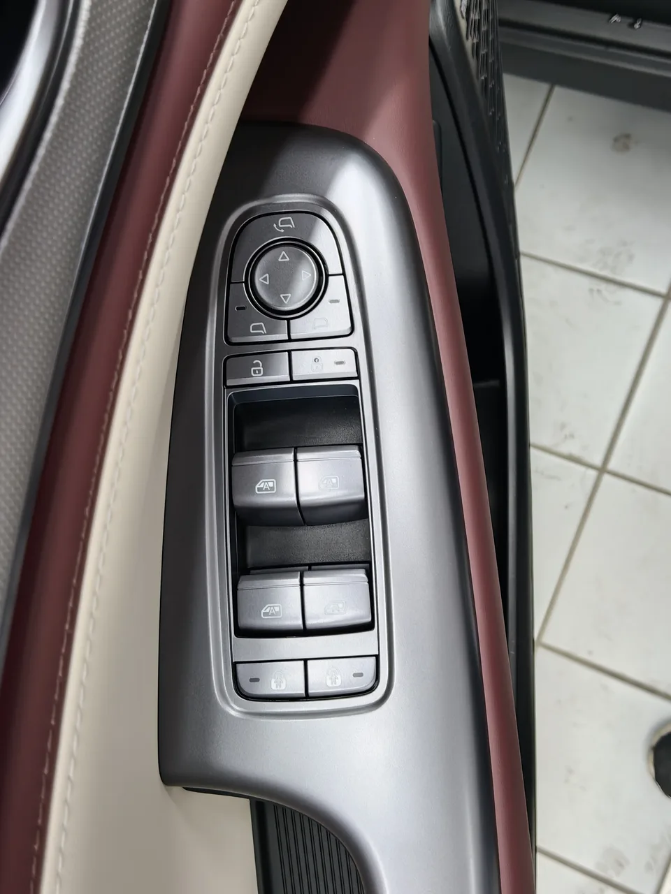 BYD Seal 07DM Seal 07DM 2026 DM-i 230KM Flagship Model 2025 — миниатюра 5
