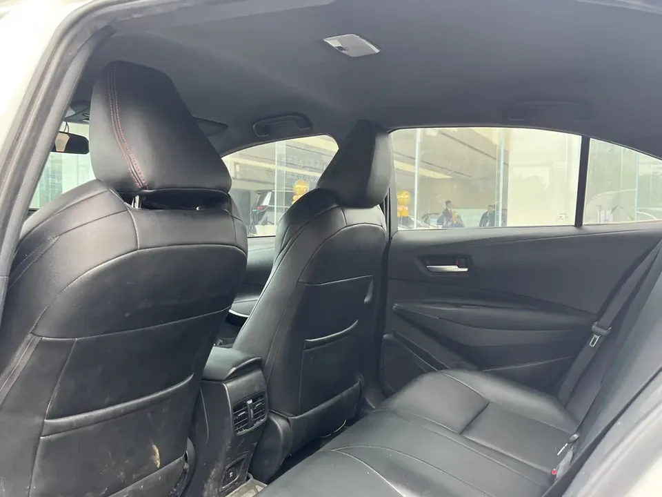 Toyota Levin 2022 Lelink Dual Engine 1.8H E-CVT Sports Edition 2022 — миниатюра 3
