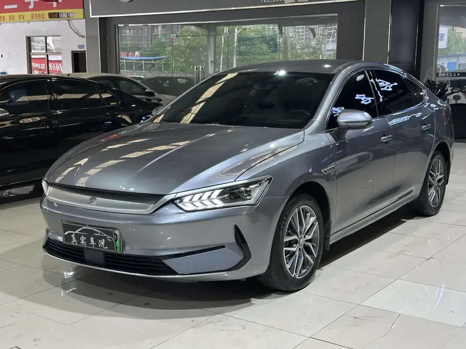 BYD Qin PLUS EV Honor Edition 510KM Leading Model 2024 — фото 1, купить с доставкой в Москву