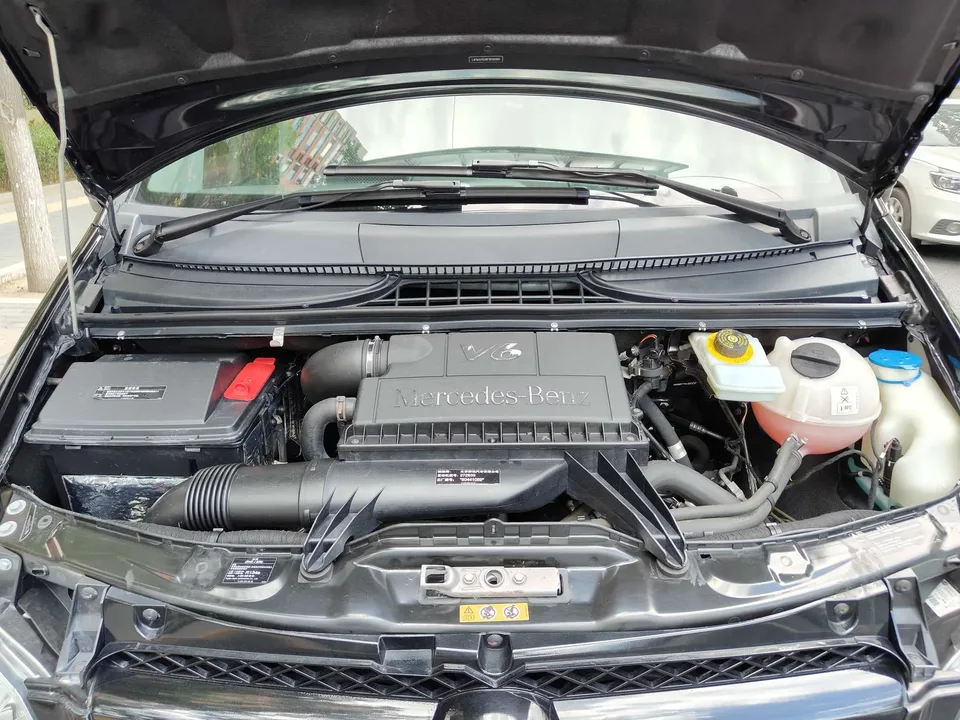 Mercedes-Benz Vito Vito 2015 3.0L Elite Edition 2025 — миниатюра 3