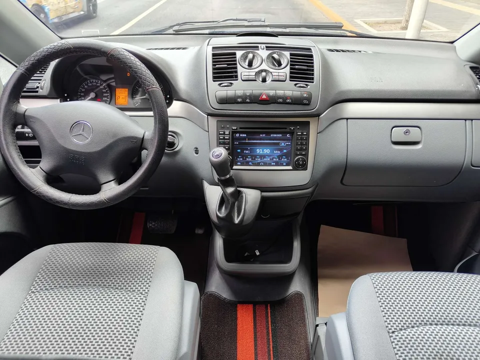 Mercedes-Benz Vito Vito 2015 3.0L Elite Edition 2025 — миниатюра 4