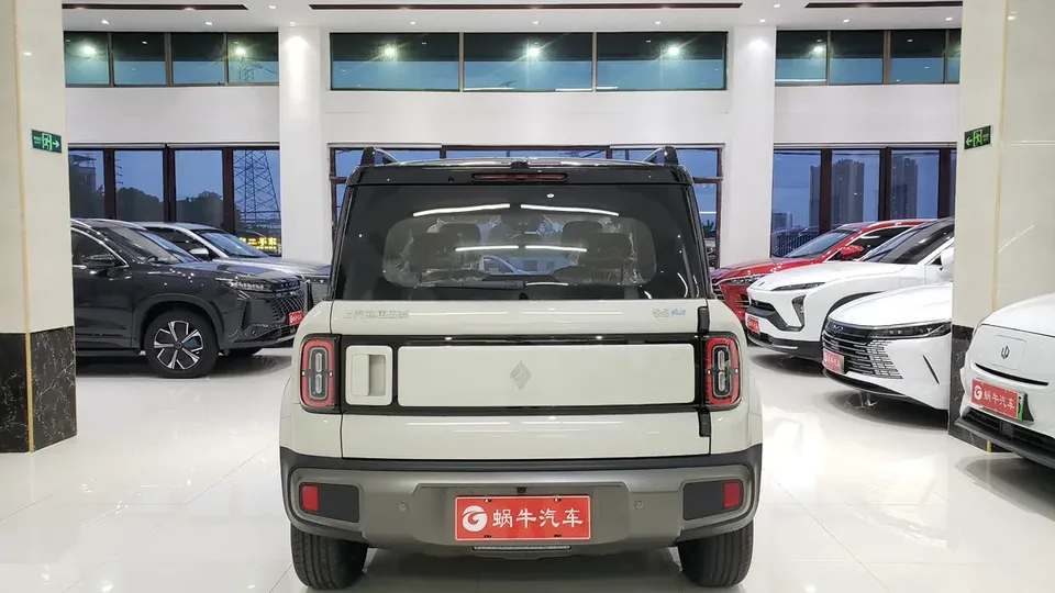 Baojun Yueya Plus Yueya Plus 2026 401km flagship version 2025 — миниатюра 2