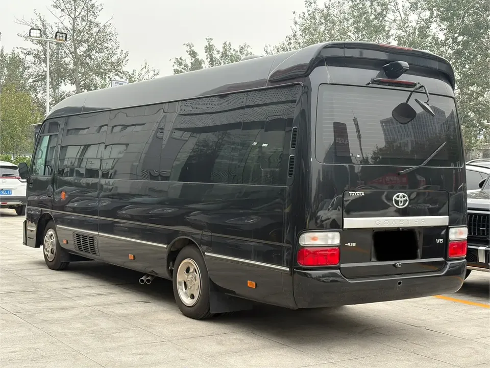 Toyota Costa Coaster 2024 4.0T manual rear-wheel drive 8-seater original customized version 2025 — миниатюра 4