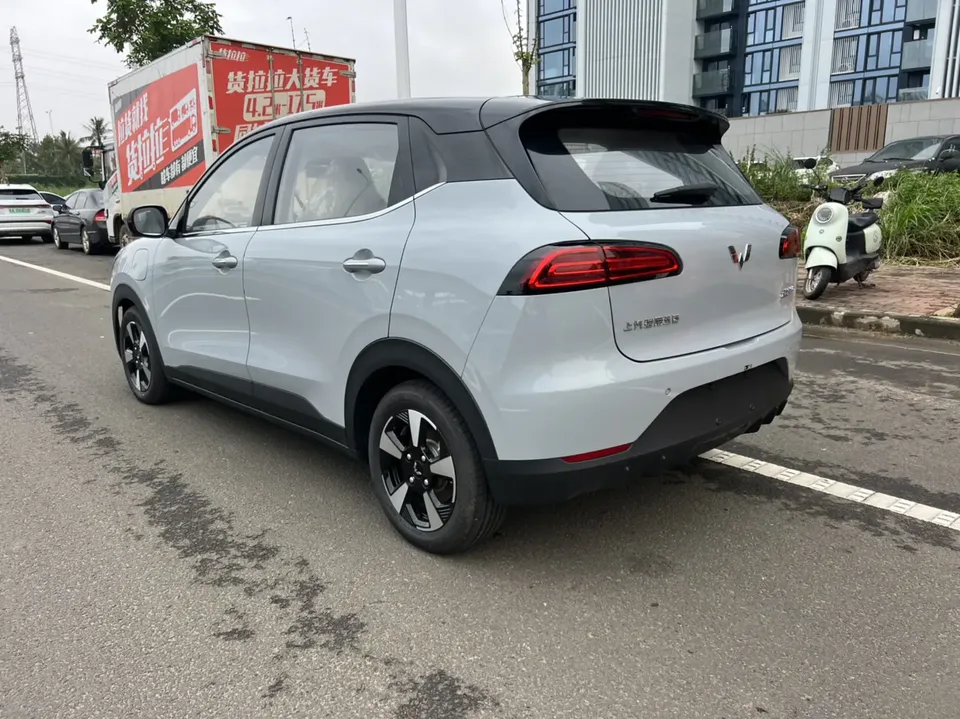 Wuling Bingo PLUS 401km 5-seater version 2025 — миниатюра 2