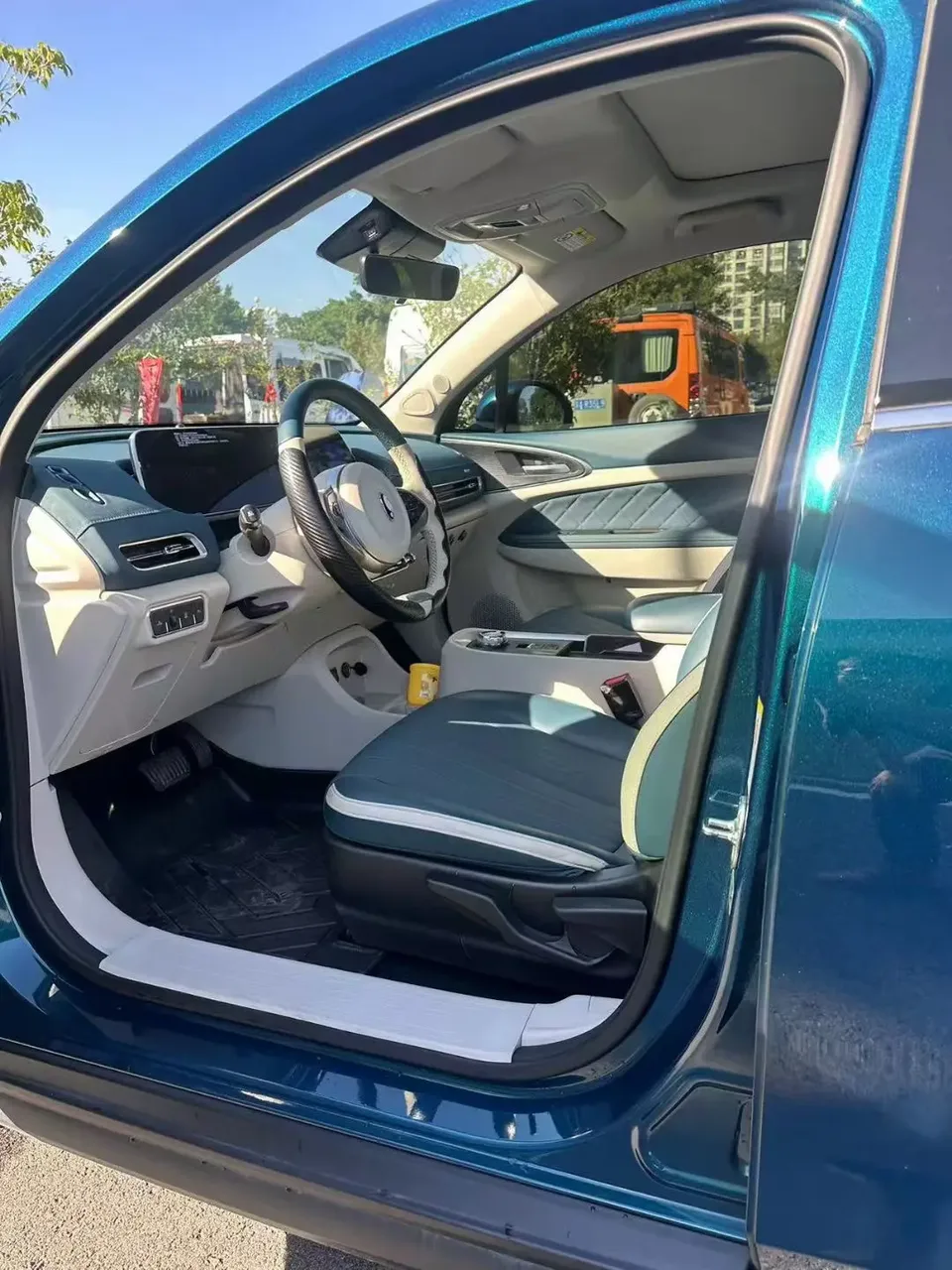 ORA Euler good cat 400km standard range luxury ternary lithium model 2022 — миниатюра 3