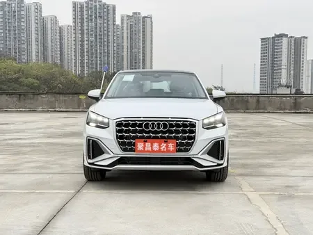 Audi Q2L 35 TFSI Fashion Dynamic Edition 2025 — миниатюра 2