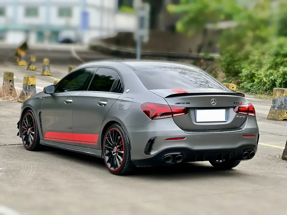 Mercedes-Benz A-Class AMG AMG A 35 L 4MATIC Blazing Night Special Edition 2022 — миниатюра 4