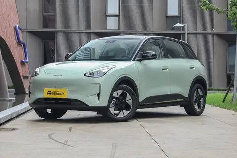 Geely Galaxy Starwish 2026 купить в Москве