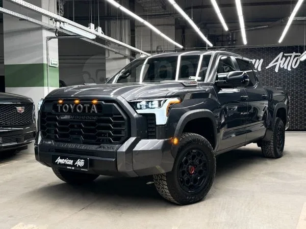 Toyota Tundra 2025 — фото 1, купить с доставкой в Москву