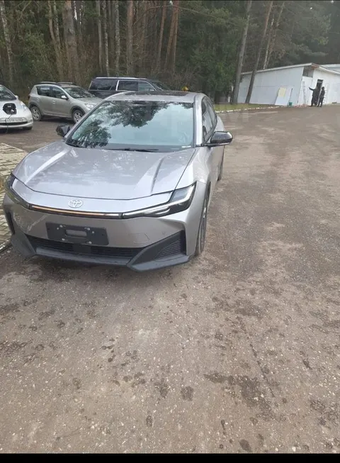 Toyota bZ3 2024 купить в Москве