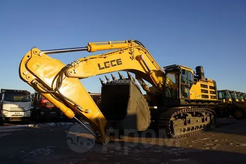 SDLG (LGCE) E6870H 2025 buy in Moscow