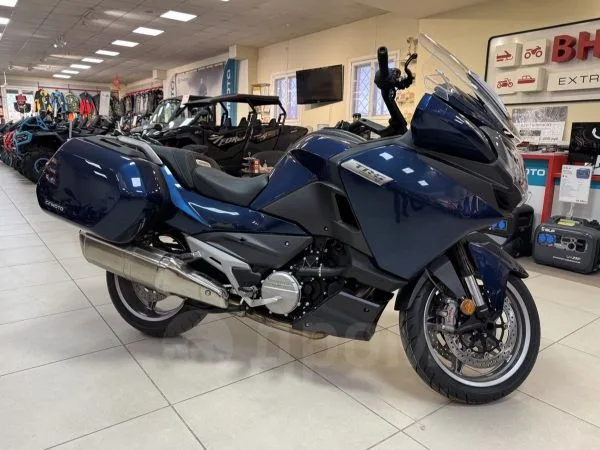 CFMoto 1250TR-G 2025 — фото 1, купить с доставкой в Москву