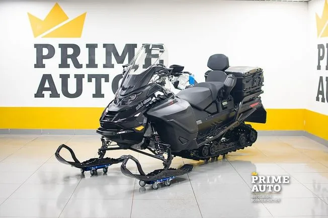 BRP Ski-Doo Expedition SE 900 ACE Turbo R 2025 — фото 1, купить с доставкой в Москву