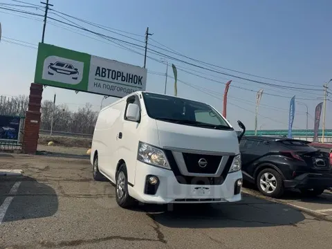 Nissan NV350 Caravan 2020 buy in Moscow
