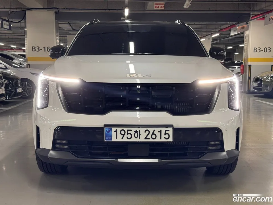 Kia Sorento HEV 1.6 4WD 2023 — миниатюра 2