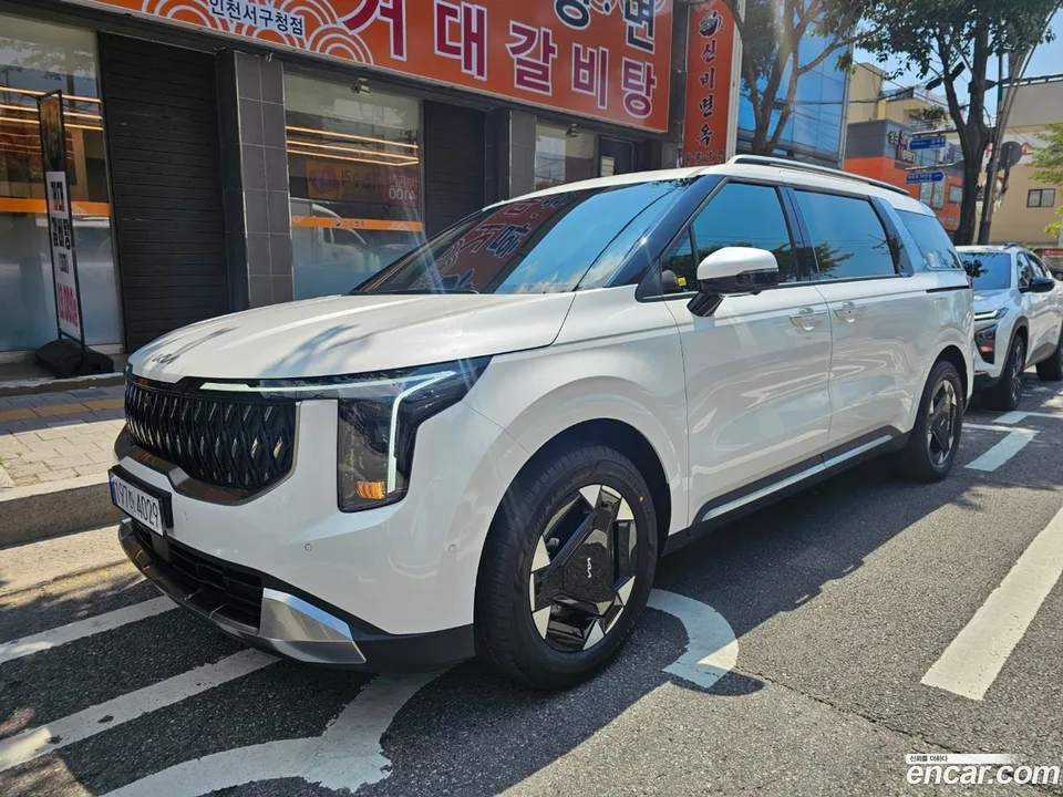 Kia Carnival HEV 9 2024 — миниатюра 3