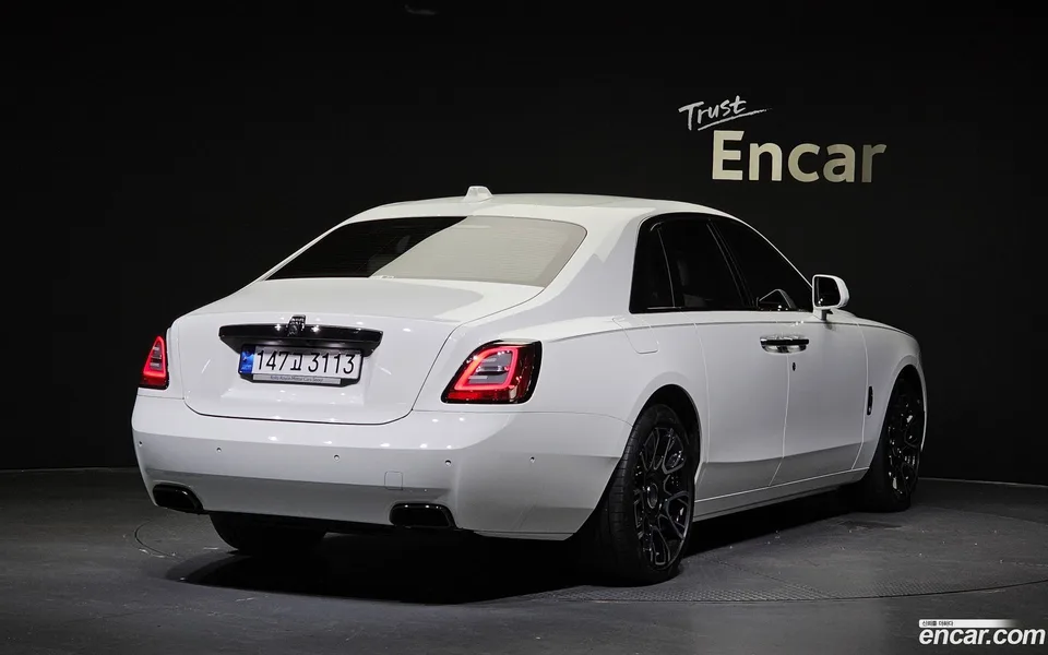 Rolls-Royce Ghost 6.7 V12 2023 — миниатюра 2