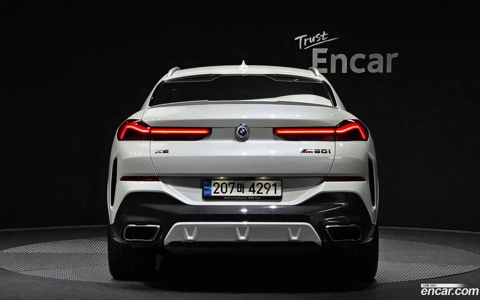 BMW X6 M50i 2023 — миниатюра 4