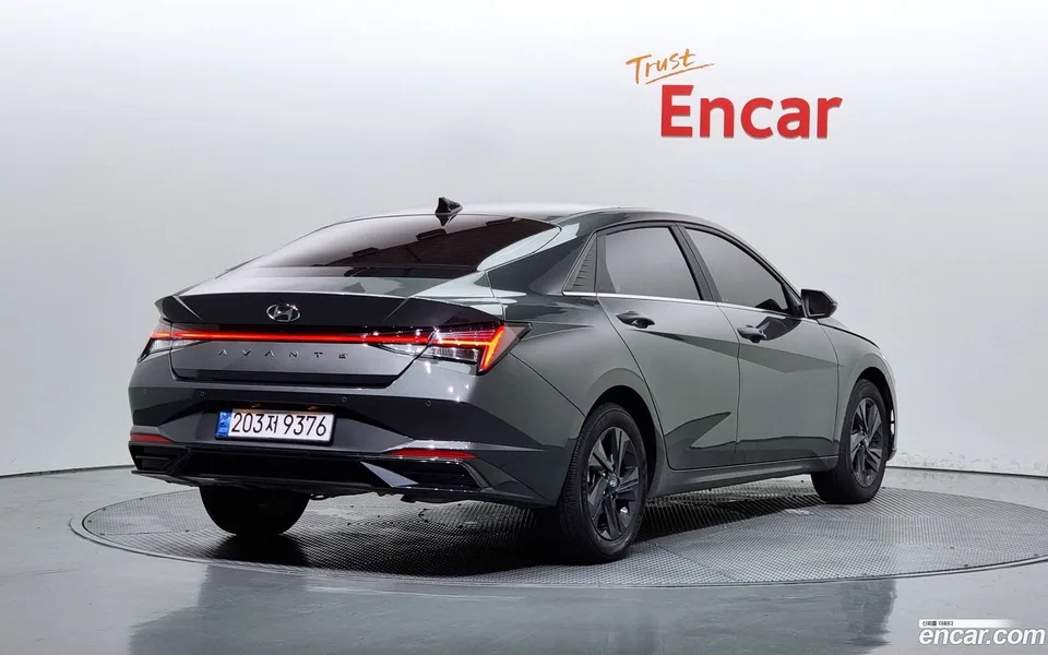 Hyundai Avante 1.6 LPi 2023 — миниатюра 2