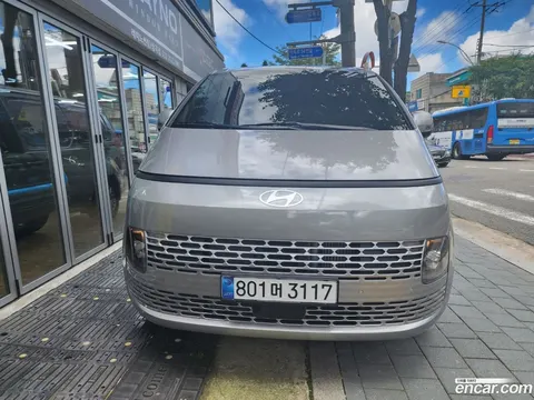 Hyundai Staria 2024 купить в Москве