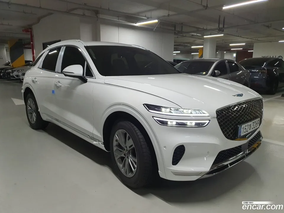 Genesis GV70 2.5T 2WD 2024 — миниатюра 3