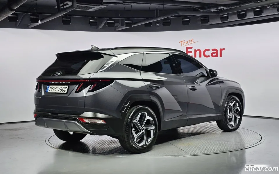 Hyundai Tucson 1.6 2WD 2023 — миниатюра 2