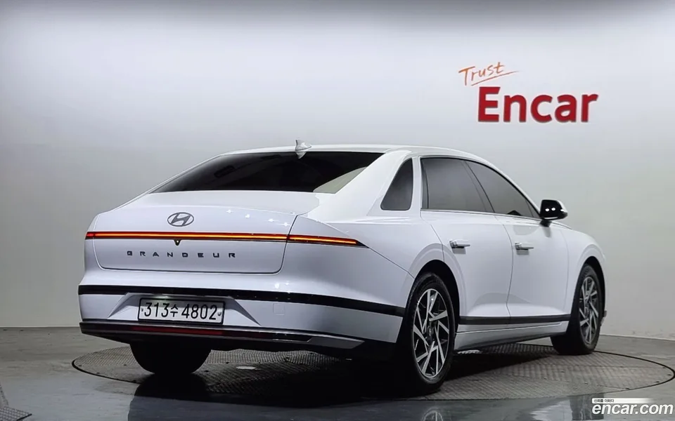 Hyundai Grandeur 3.5 LPG 2WD () 2023 — миниатюра 2