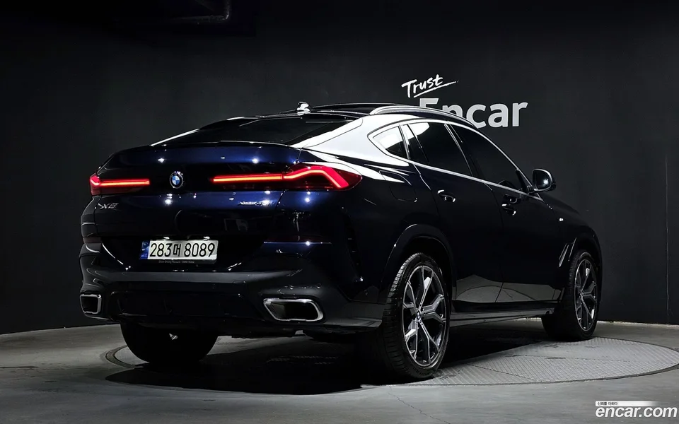 BMW X6 xDrive40i M 2023 — миниатюра 2