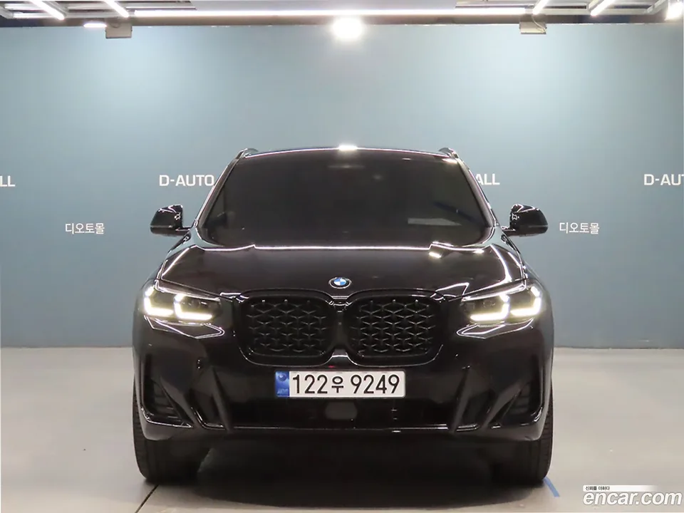 BMW X4 xDrive20i M 2023 — миниатюра 3