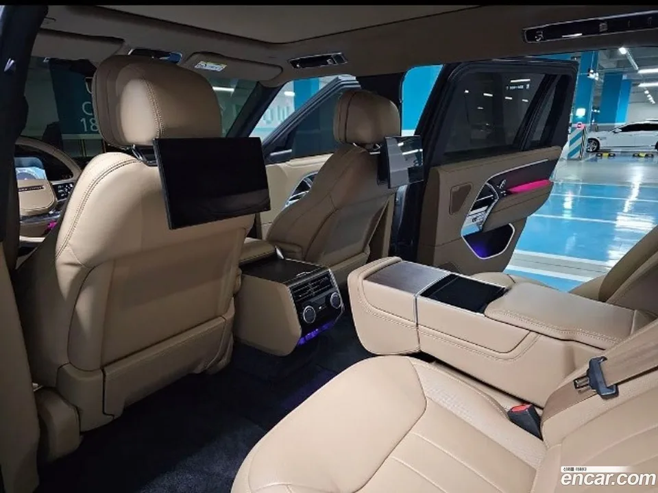 Land Rover Range Rover P530 AB LWB 2023 — миниатюра 5