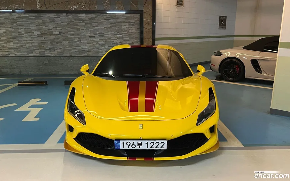 Ferrari F8 Spider 3.9 V8 2022 — миниатюра 3