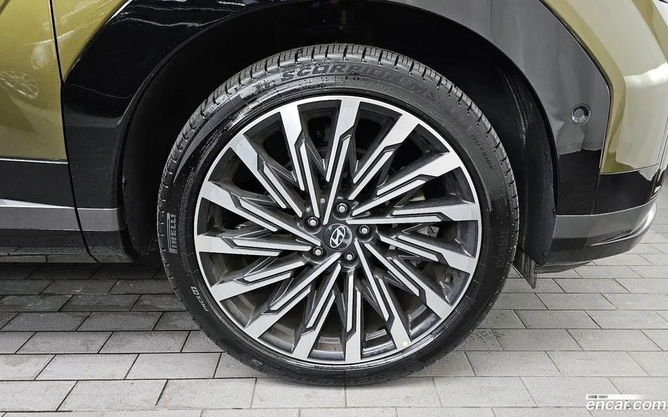 Hyundai SantaFe 2.5T 2WD 2024 — миниатюра 5
