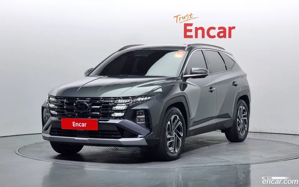 Hyundai Tucson Hybrid NX4 HEV 1.6 2WD 2024 — фото 1, купить с доставкой в Москву