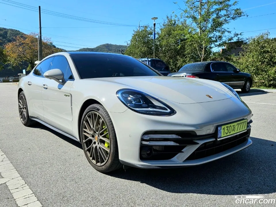 Porsche Panamera (971) 2.9 AWD E- 2023 — миниатюра 3