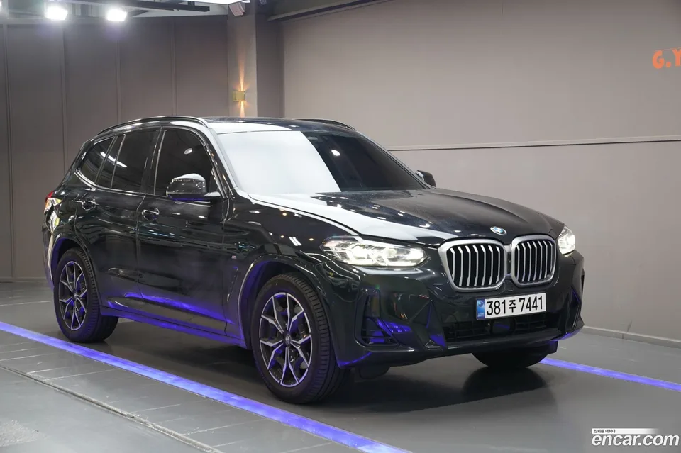 BMW X3 xDrive 20i M 2024 — фото 1, купить с доставкой в Москву