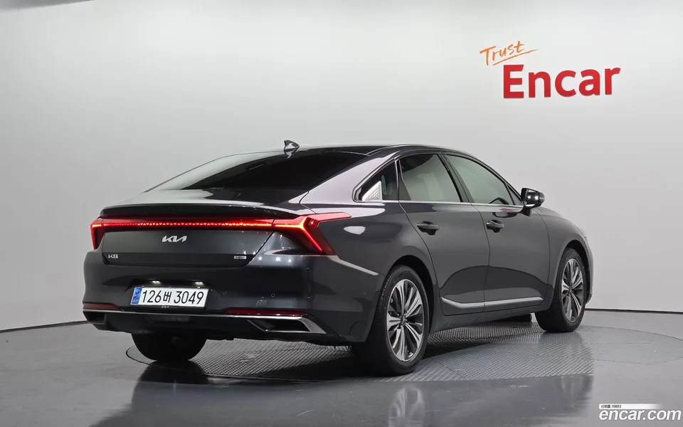 Kia K8 Hybrid 2022 — миниатюра 2