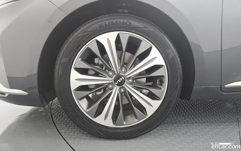 Kia K8 Hybrid 2022 — миниатюра 5