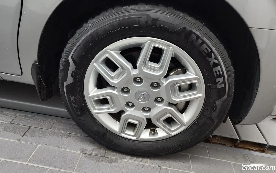 Hyundai Staria 11 2022 — миниатюра 5