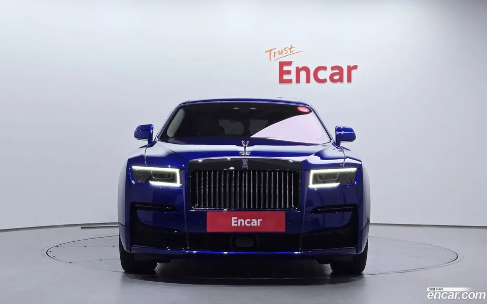 Rolls-Royce Ghost 6.7 V12 2022 — миниатюра 3