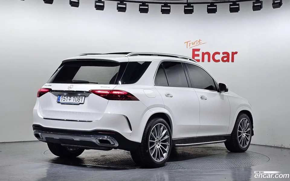 Mercedes-Benz GLE-Class GLE450 4MATIC 2023 — миниатюра 2