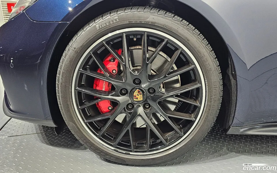 Porsche Panamera (971) 4.0 GTS 2022 — миниатюра 5