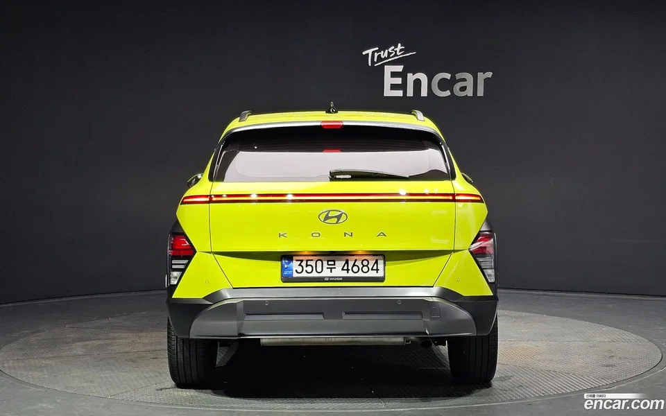 Hyundai Kona 1.6 2WD 2023 — миниатюра 4