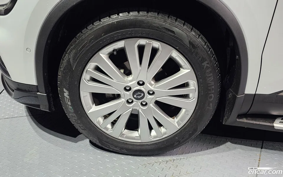 Renault Samsung QM6 2.0 LPe 2WD 2022 — миниатюра 5